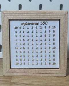 Drewniana skarbonka 350
